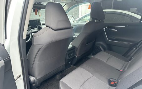 Toyota RAV4, 2020 год, 3 599 000 рублей, 20 фотография