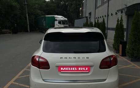 Porsche Cayenne III, 2011 год, 2 100 000 рублей, 5 фотография