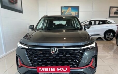 Changan CS35 Plus, 2024 год, 2 569 900 рублей, 2 фотография