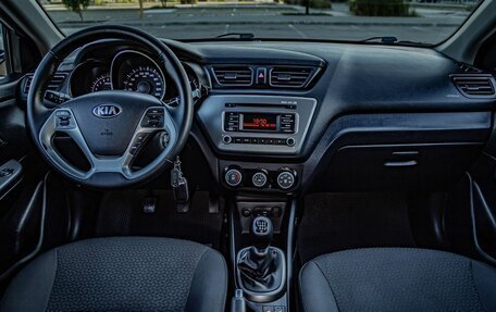 KIA Rio III рестайлинг, 2016 год, 900 000 рублей, 16 фотография