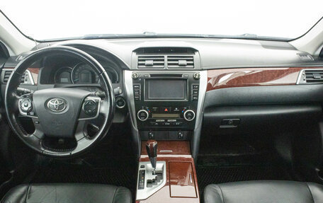 Toyota Camry, 2014 год, 1 949 000 рублей, 14 фотография
