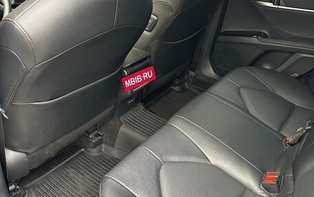 Toyota Camry, 2023 год, 3 550 000 рублей, 9 фотография
