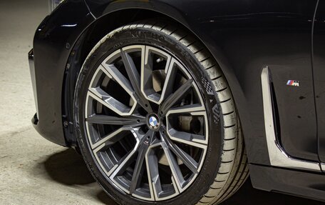 BMW 7 серия, 2021 год, 7 000 000 рублей, 9 фотография