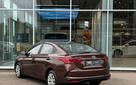 Hyundai Solaris II рестайлинг, 2022 год, 1 675 000 рублей, 7 фотография