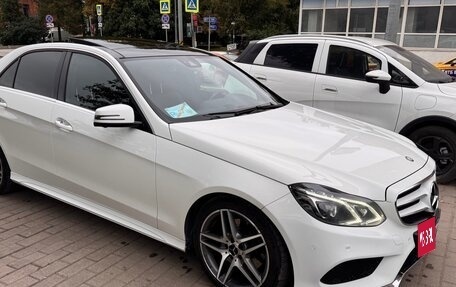 Mercedes-Benz E-Класс, 2015 год, 2 650 000 рублей, 2 фотография