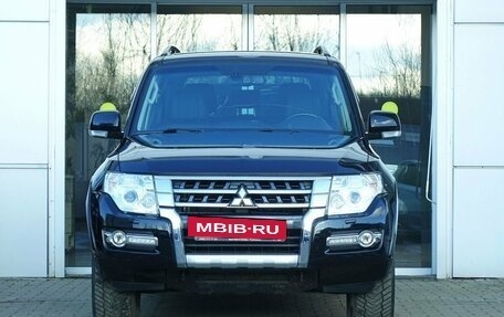 Mitsubishi Pajero IV, 2015 год, 2 295 000 рублей, 4 фотография