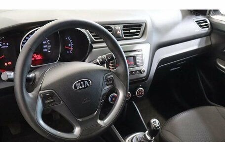 KIA Rio III рестайлинг, 2015 год, 949 800 рублей, 10 фотография