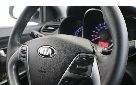 KIA Rio III рестайлинг, 2015 год, 949 800 рублей, 12 фотография
