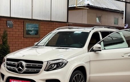 Mercedes-Benz GLS, 2016 год, 3 950 000 рублей, 2 фотография