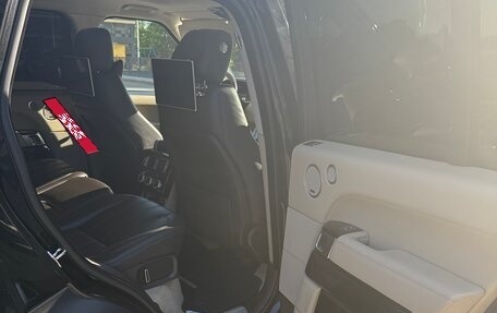 Land Rover Range Rover IV рестайлинг, 2016 год, 4 500 000 рублей, 8 фотография