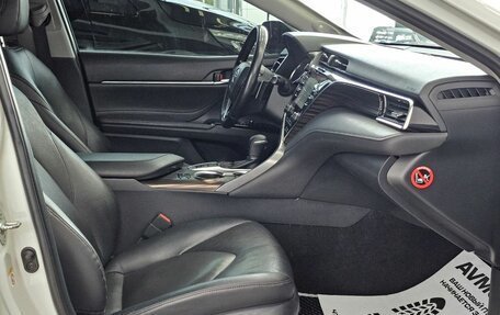 Toyota Camry, 2018 год, 2 779 000 рублей, 23 фотография