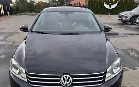 Volkswagen Passat B7, 2011 год, 850 000 рублей, 1 фотография
