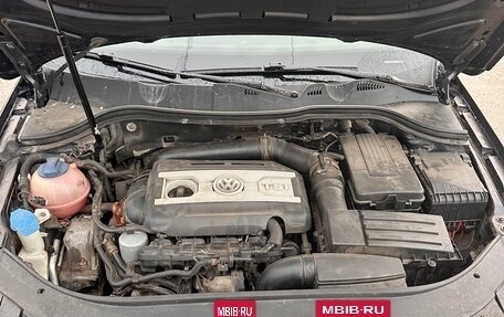 Volkswagen Passat B7, 2011 год, 850 000 рублей, 14 фотография