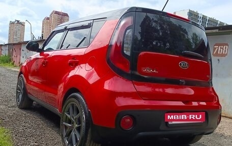 KIA Soul II рестайлинг, 2016 год, 1 350 000 рублей, 2 фотография