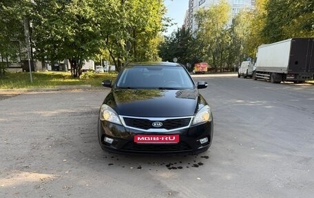 KIA cee'd I рестайлинг, 2011 год, 950 000 рублей, 1 фотография