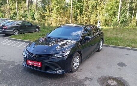 Toyota Camry, 2020 год, 3 150 000 рублей, 1 фотография