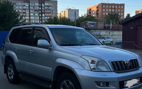 Toyota Land Cruiser Prado 120 рестайлинг, 2006 год, 1 550 000 рублей, 2 фотография
