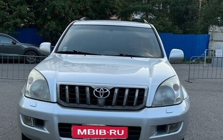 Toyota Land Cruiser Prado 120 рестайлинг, 2006 год, 1 550 000 рублей, 7 фотография