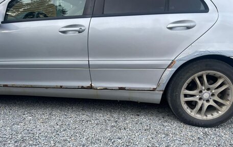 Mercedes-Benz C-Класс, 2001 год, 330 000 рублей, 6 фотография