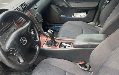 Mercedes-Benz C-Класс, 2001 год, 330 000 рублей, 7 фотография