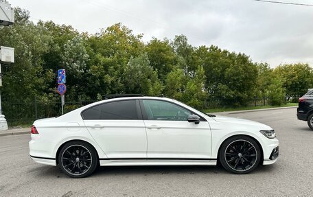 Volkswagen Passat B8 рестайлинг, 2017 год, 2 670 000 рублей, 2 фотография