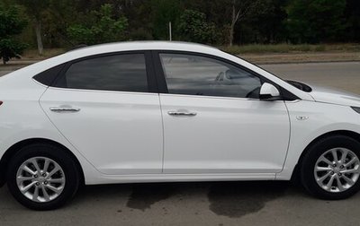 Hyundai Solaris II рестайлинг, 2021 год, 1 850 000 рублей, 1 фотография
