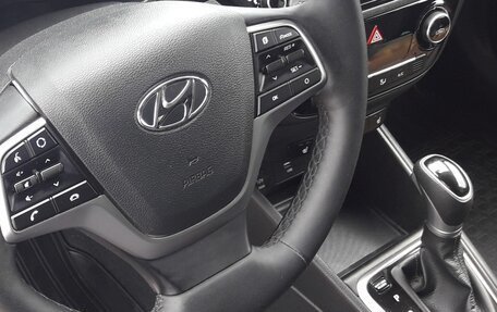 Hyundai Solaris II рестайлинг, 2021 год, 1 850 000 рублей, 8 фотография