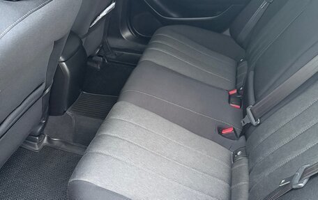Mazda 6, 2018 год, 2 300 000 рублей, 11 фотография