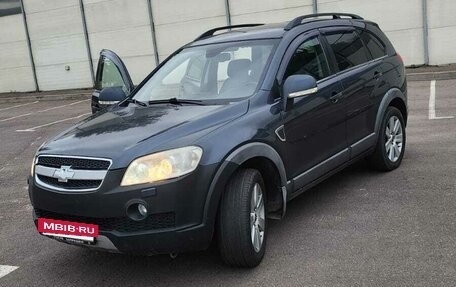 Chevrolet Captiva I, 2008 год, 700 000 рублей, 3 фотография
