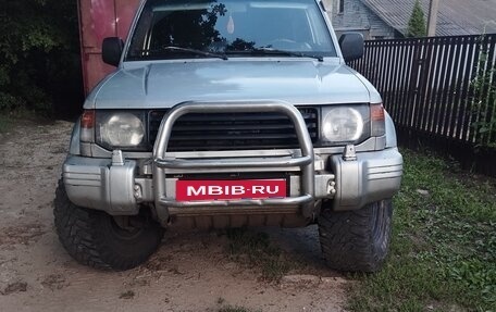 Mitsubishi Pajero III рестайлинг, 1994 год, 380 000 рублей, 3 фотография