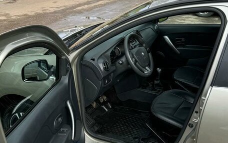 Renault Sandero II рестайлинг, 2017 год, 930 000 рублей, 10 фотография