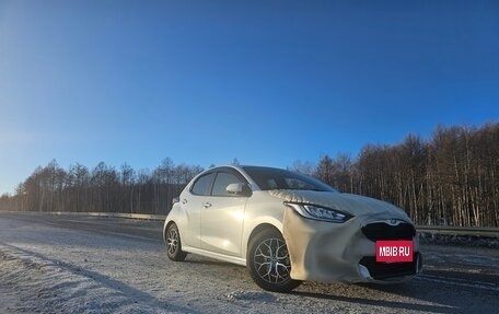Toyota Yaris, 2020 год, 1 499 999 рублей, 39 фотография