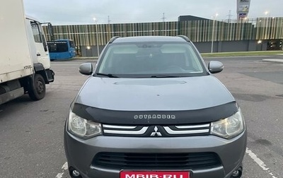 Mitsubishi Outlander III рестайлинг 3, 2012 год, 1 400 000 рублей, 1 фотография
