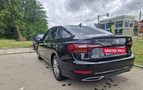 Volkswagen Jetta VII, 2019 год, 1 750 000 рублей, 3 фотография