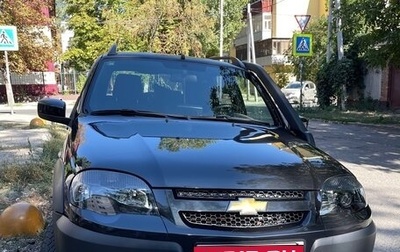 Chevrolet Niva I рестайлинг, 2017 год, 850 000 рублей, 1 фотография