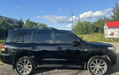 Toyota Land Cruiser 200, 2009 год, 2 500 000 рублей, 2 фотография