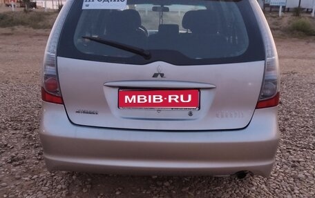 Mitsubishi Grandis, 2008 год, 750 000 рублей, 6 фотография