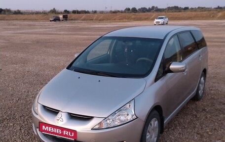 Mitsubishi Grandis, 2008 год, 750 000 рублей, 5 фотография