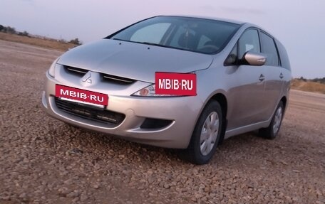 Mitsubishi Grandis, 2008 год, 750 000 рублей, 4 фотография