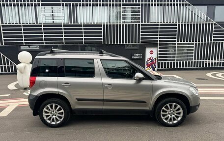 Skoda Yeti I рестайлинг, 2012 год, 1 000 000 рублей, 4 фотография