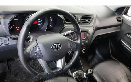KIA Rio III рестайлинг, 2011 год, 550 000 рублей, 6 фотография