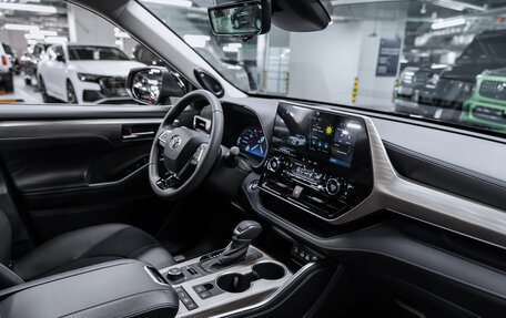 Toyota Highlander, 2025 год, 5 400 000 рублей, 11 фотография