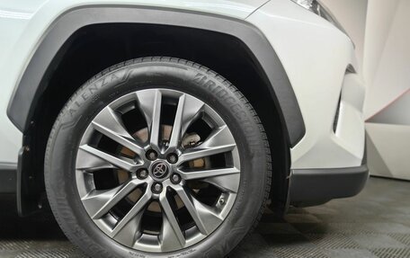 Toyota RAV4, 2021 год, 3 690 000 рублей, 18 фотография