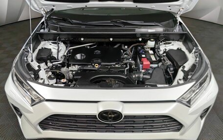 Toyota RAV4, 2021 год, 3 690 000 рублей, 20 фотография