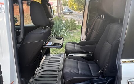Toyota Voxy III, 2019 год, 3 300 000 рублей, 4 фотография