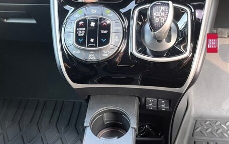 Toyota Voxy III, 2019 год, 3 300 000 рублей, 3 фотография
