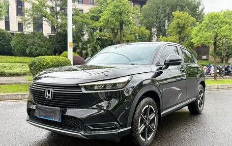Honda Vezel, 2022 год, 1 649 000 рублей, 1 фотография