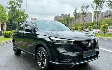 Honda Vezel, 2022 год, 1 649 000 рублей, 3 фотография
