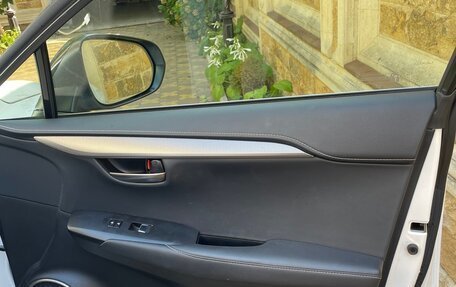 Lexus NX I, 2019 год, 3 950 000 рублей, 21 фотография
