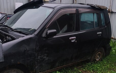 Nissan Cube II, 2002 год, 300 000 рублей, 4 фотография